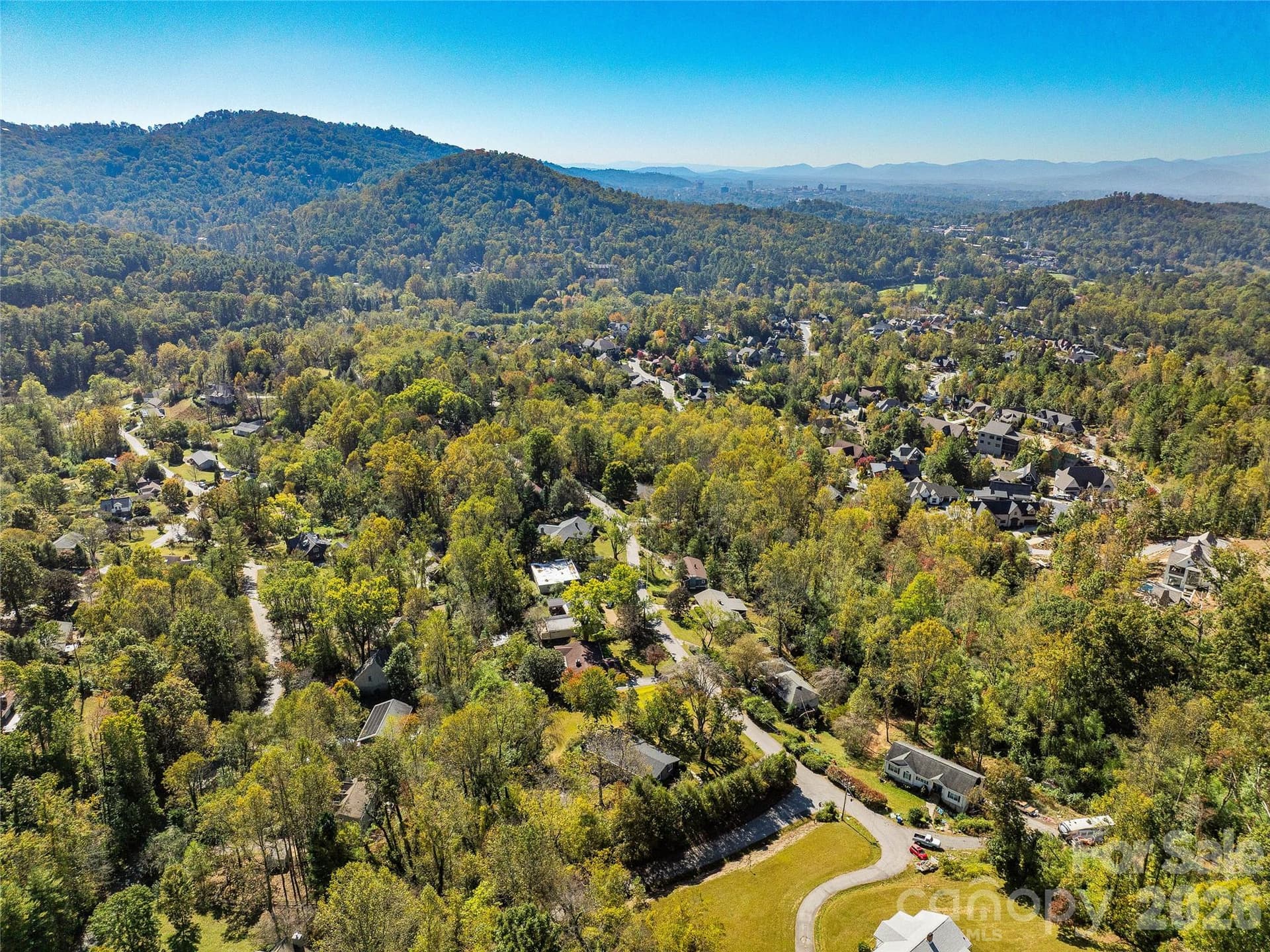 Single Family Residence at 115 Wild Cherry Road, Asheville, photo 37 of 38