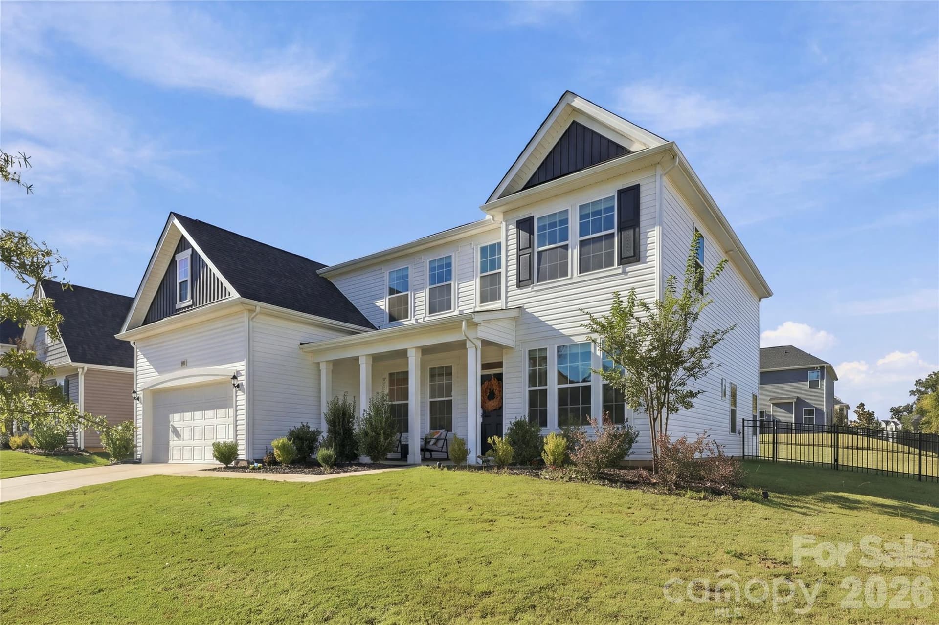 Single Family Residence at 3065 Oxtail Court, Rock Hill, photo 8 of 46
