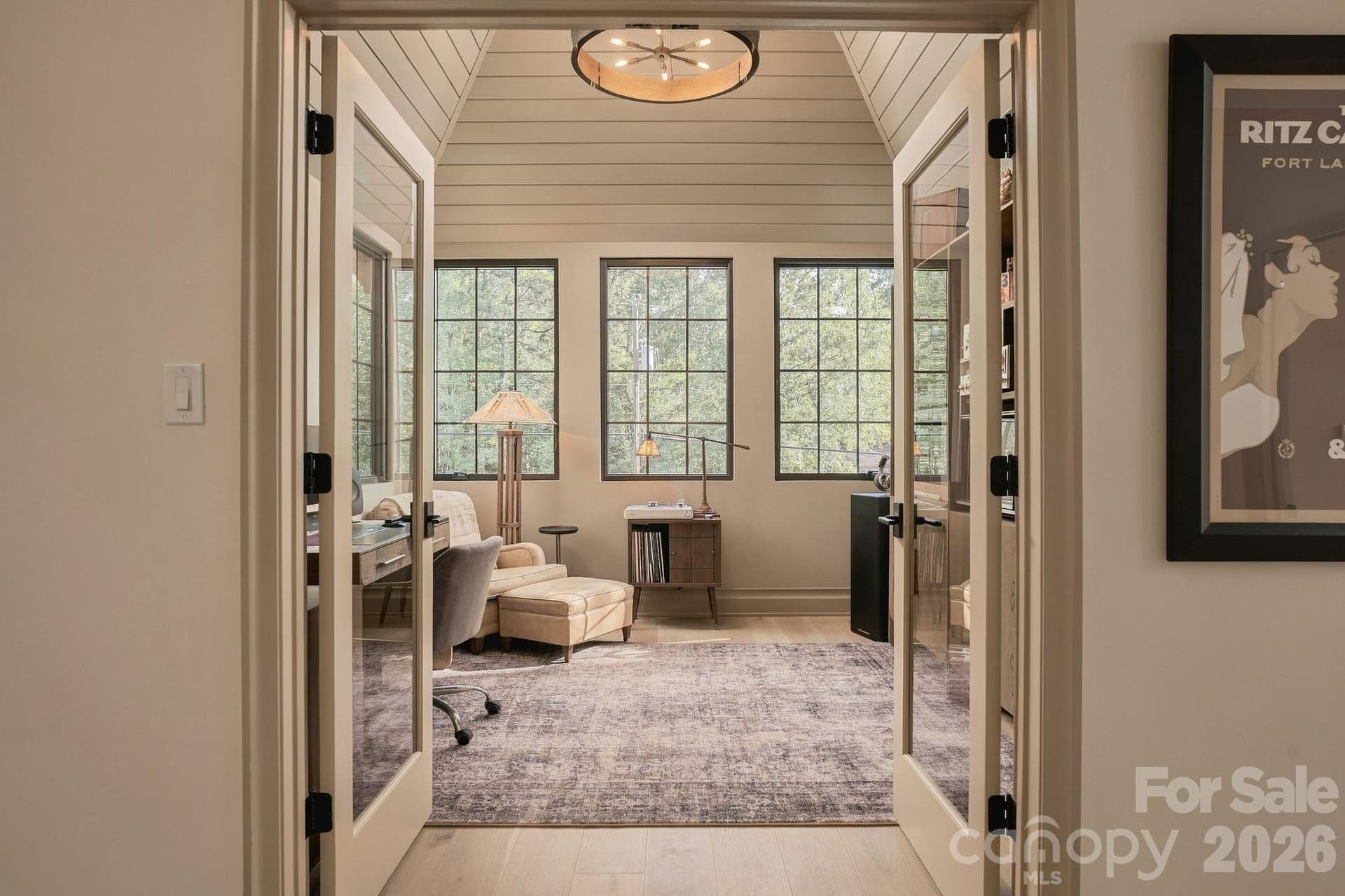 Single Family Residence at 900 Jefferson Drive, Charlotte, photo 30 of 48
