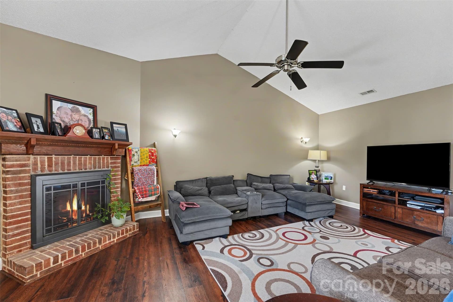 Fireplace virtually enganced, never used, sold as is - 1507 Crestdale Road, Rock Hill