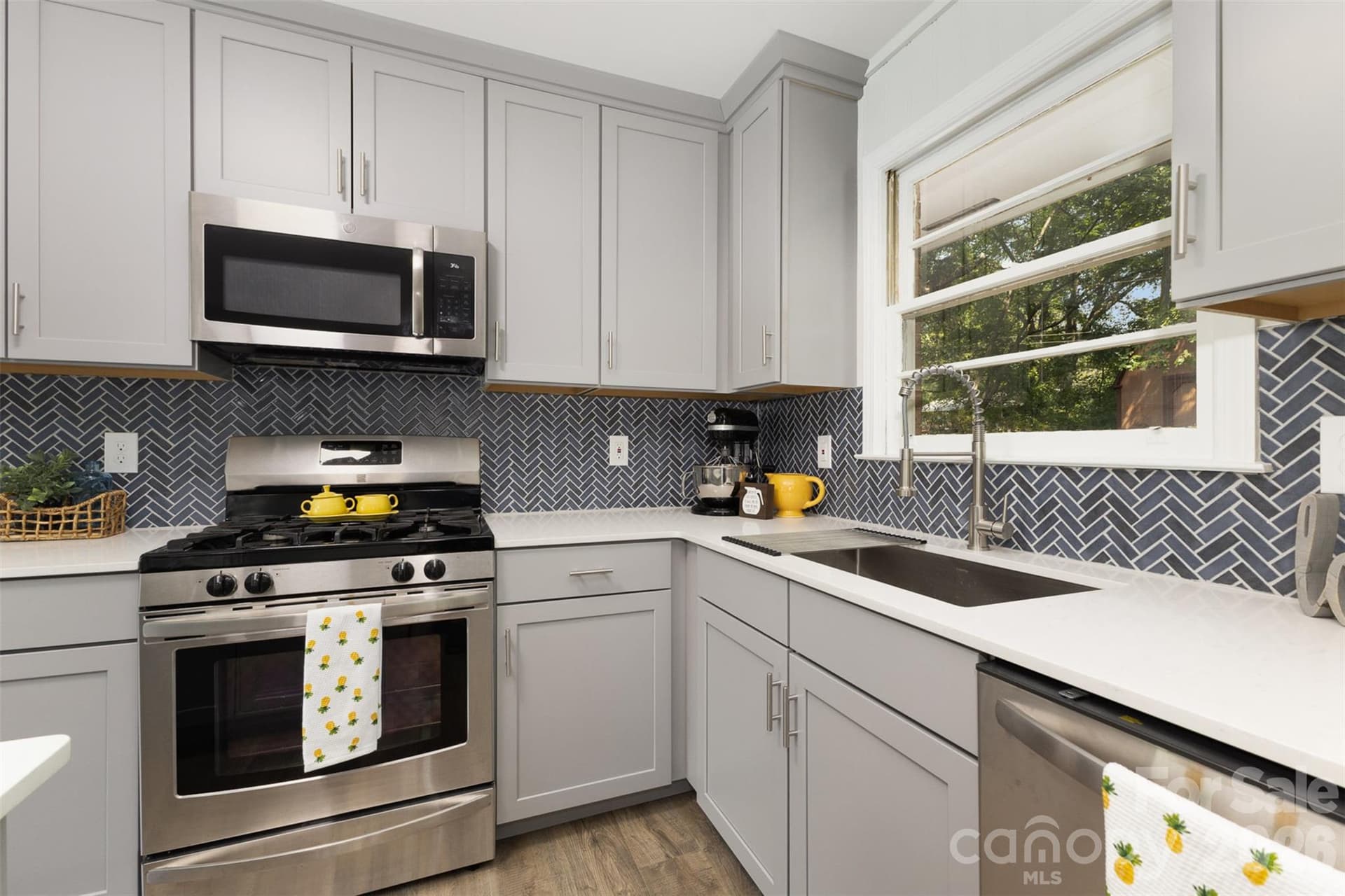 Kitchen - 1948 Marett Boulevard, Rock Hill