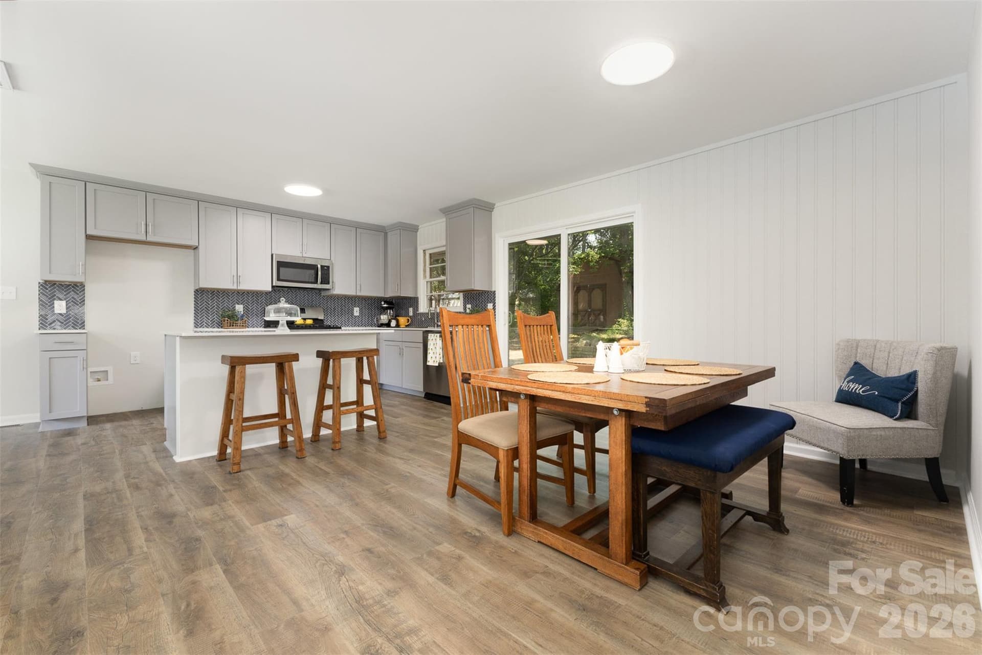 Dining area and kitchen - 1948 Marett Boulevard, Rock Hill
