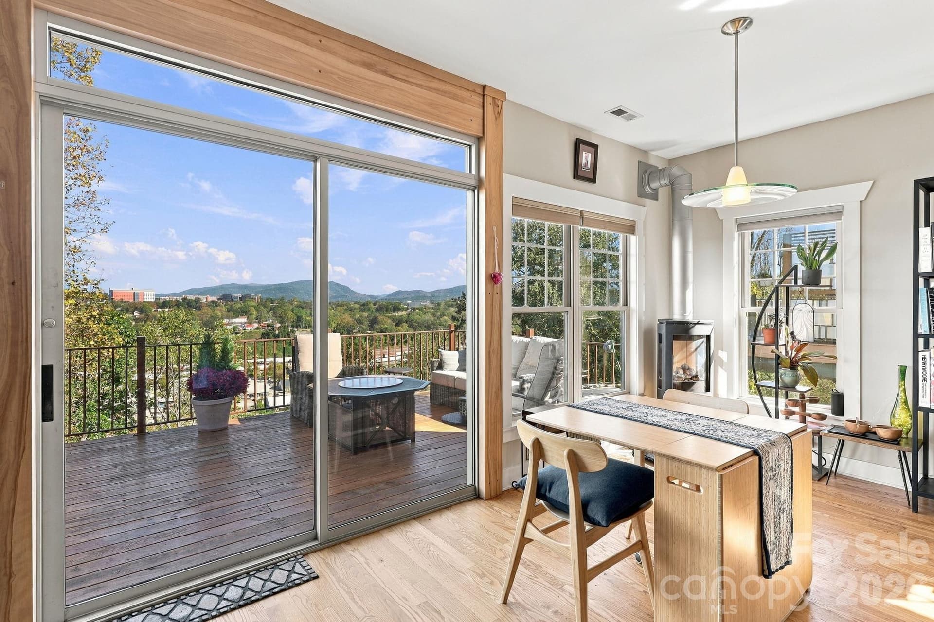 272 Riverview Drive