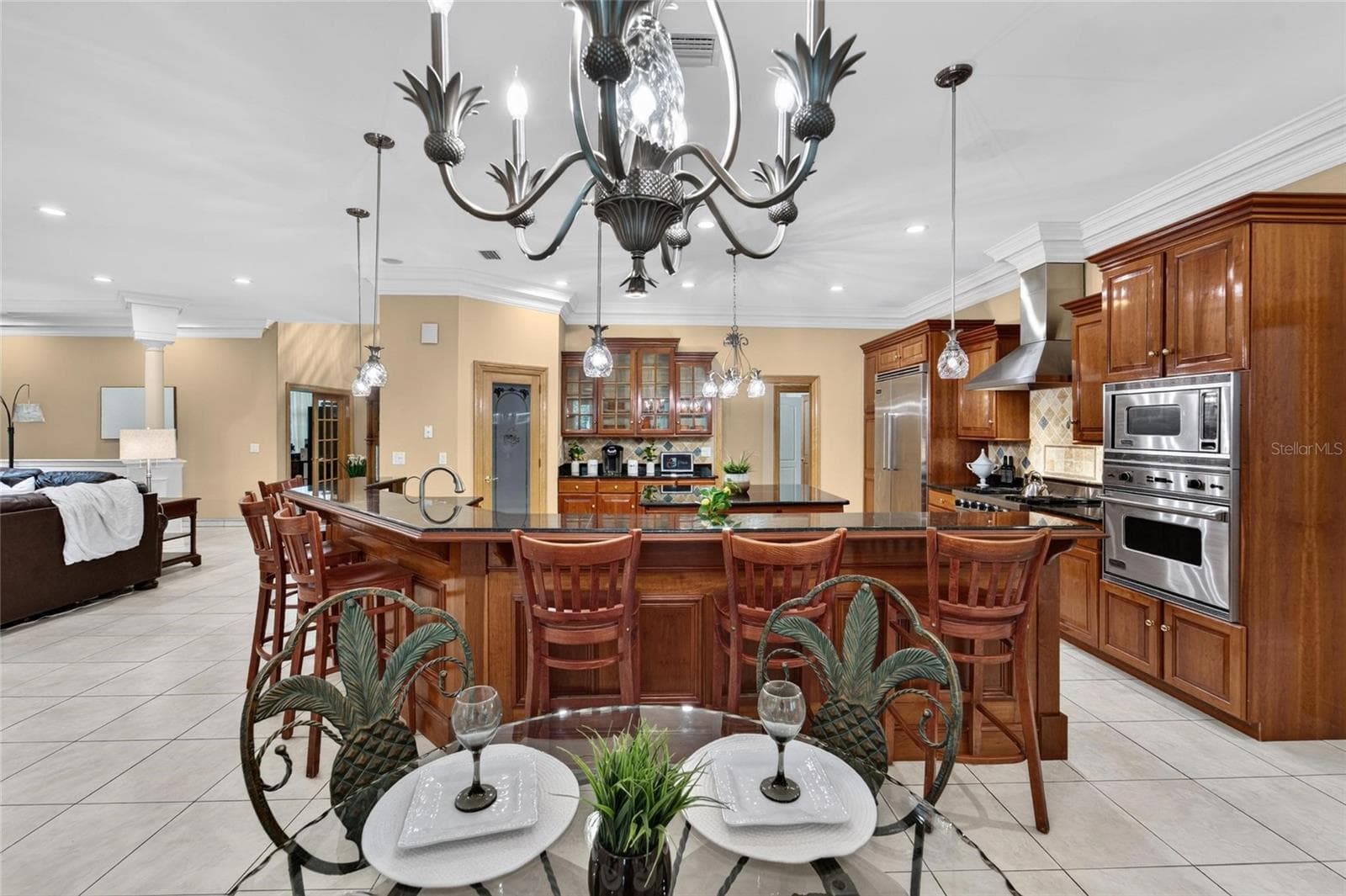 Single Family Residence at 1009 EMERALD CREEK DR, VALRICO, photo 13 of 87