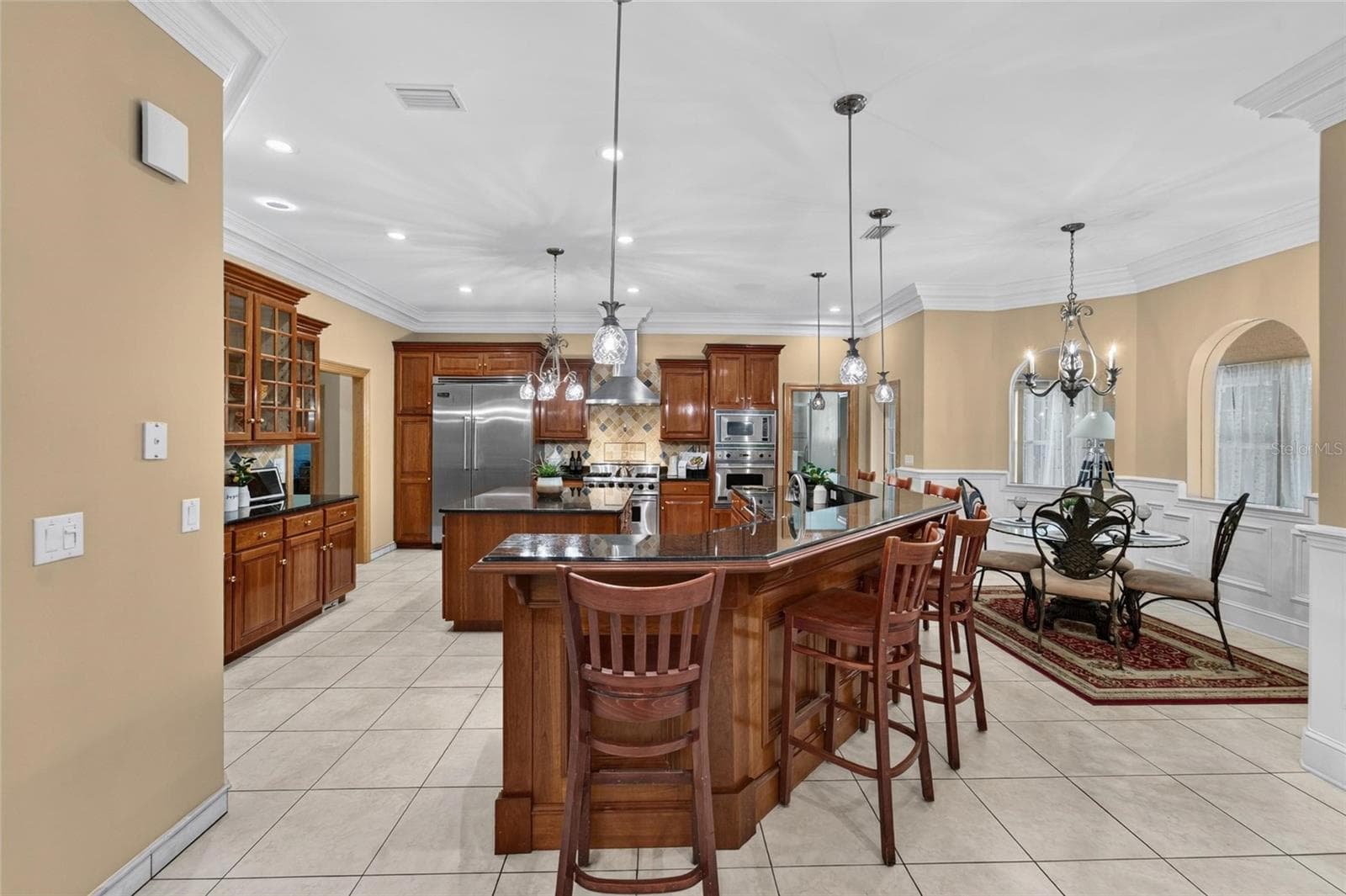Single Family Residence at 1009 EMERALD CREEK DR, VALRICO, photo 14 of 87