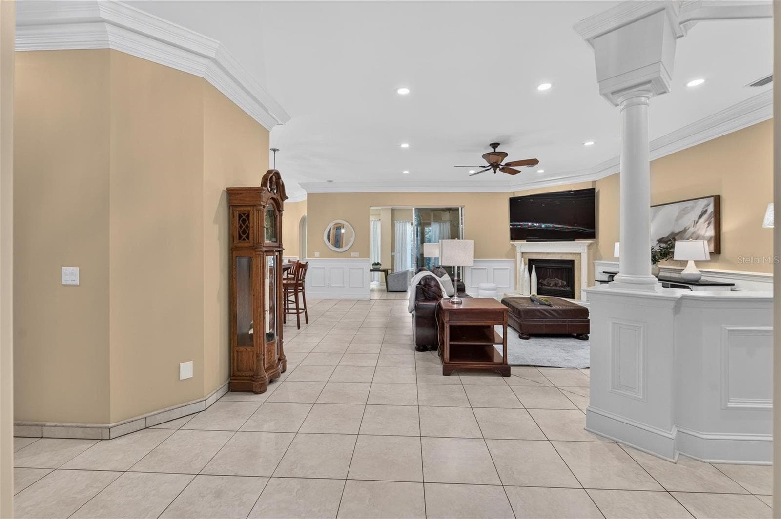 Single Family Residence at 1009 EMERALD CREEK DR, VALRICO, photo 21 of 87