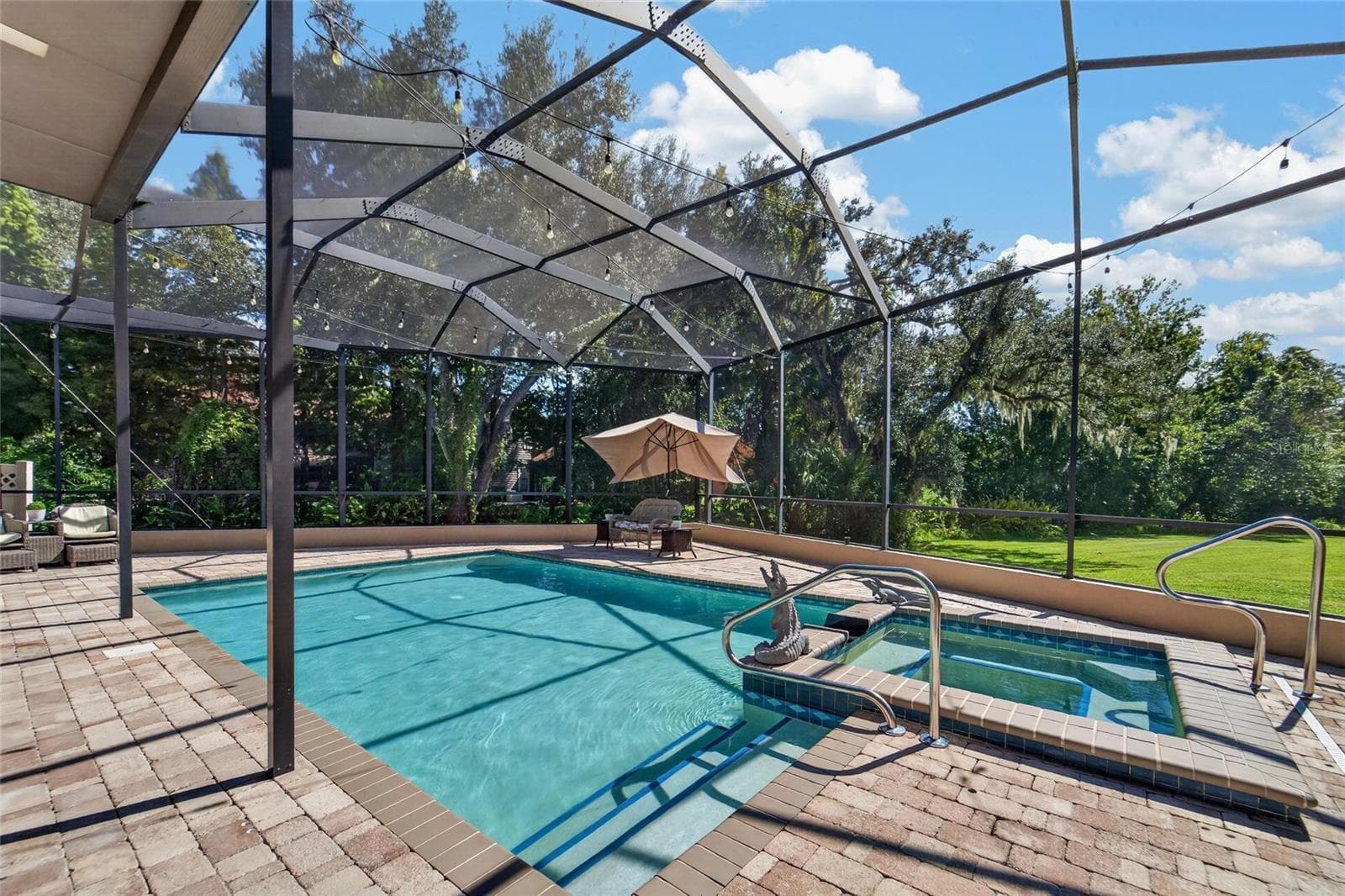 Single Family Residence at 1009 EMERALD CREEK DR, VALRICO, photo 52 of 87