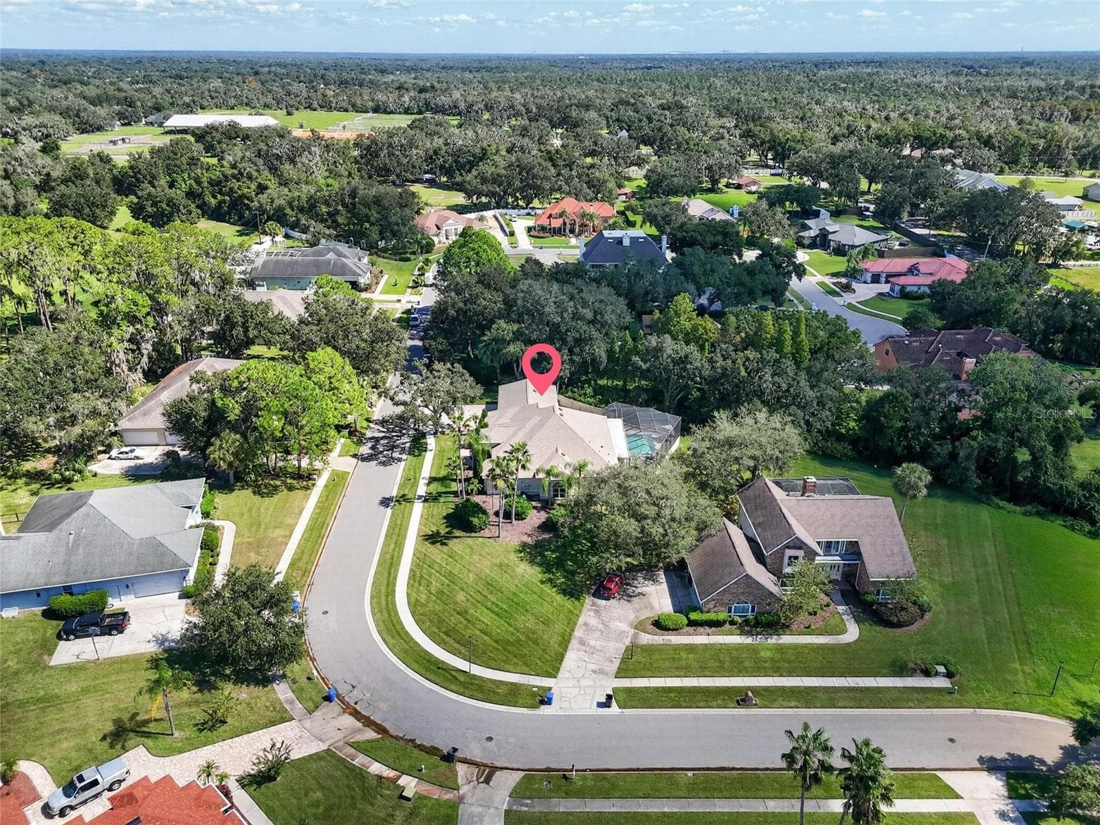 Single Family Residence at 1009 EMERALD CREEK DR, VALRICO, photo 79 of 87