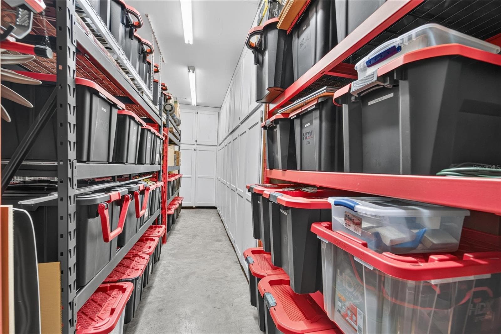 Garage storage - 1009 EMERALD CREEK DR, VALRICO