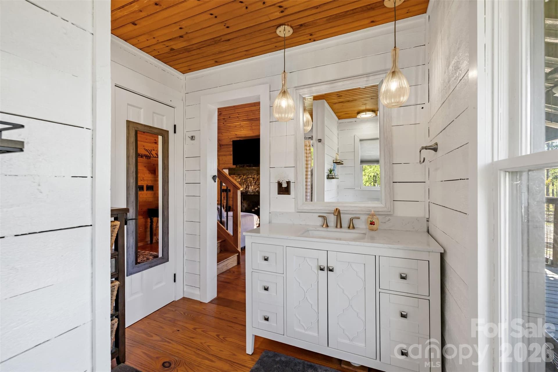 Full Bath Cabin - 2137 Overbrook Way, Kershaw