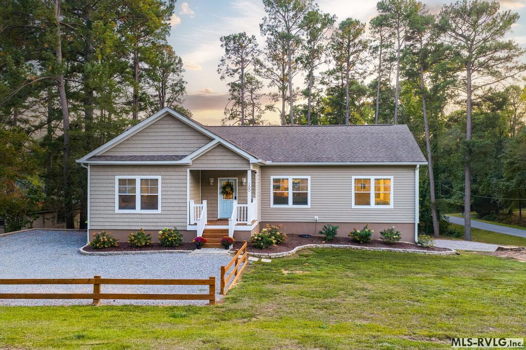 Modular-Off Frame at 100 Cove Manor, Henrico NC 27842, photo 7 of 73