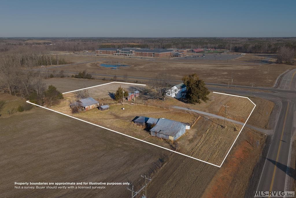 25190 Highway 58, Baskerville VA 23915