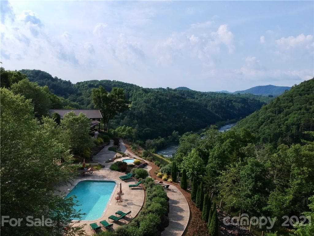 Relax by the pool while enjoying the peaceful surroundings! - Marshall