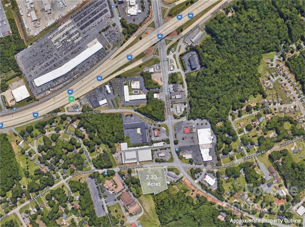 Lot at Charlotte, photo 3 of 7