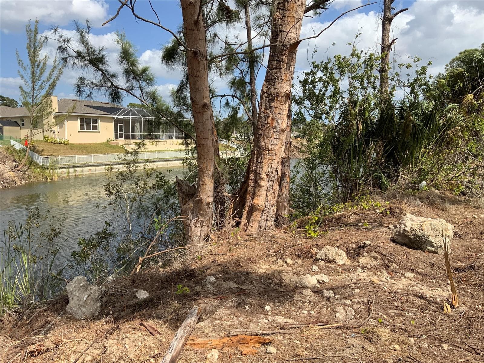 Water View - 323 NE 31ST ST, CAPE CORAL