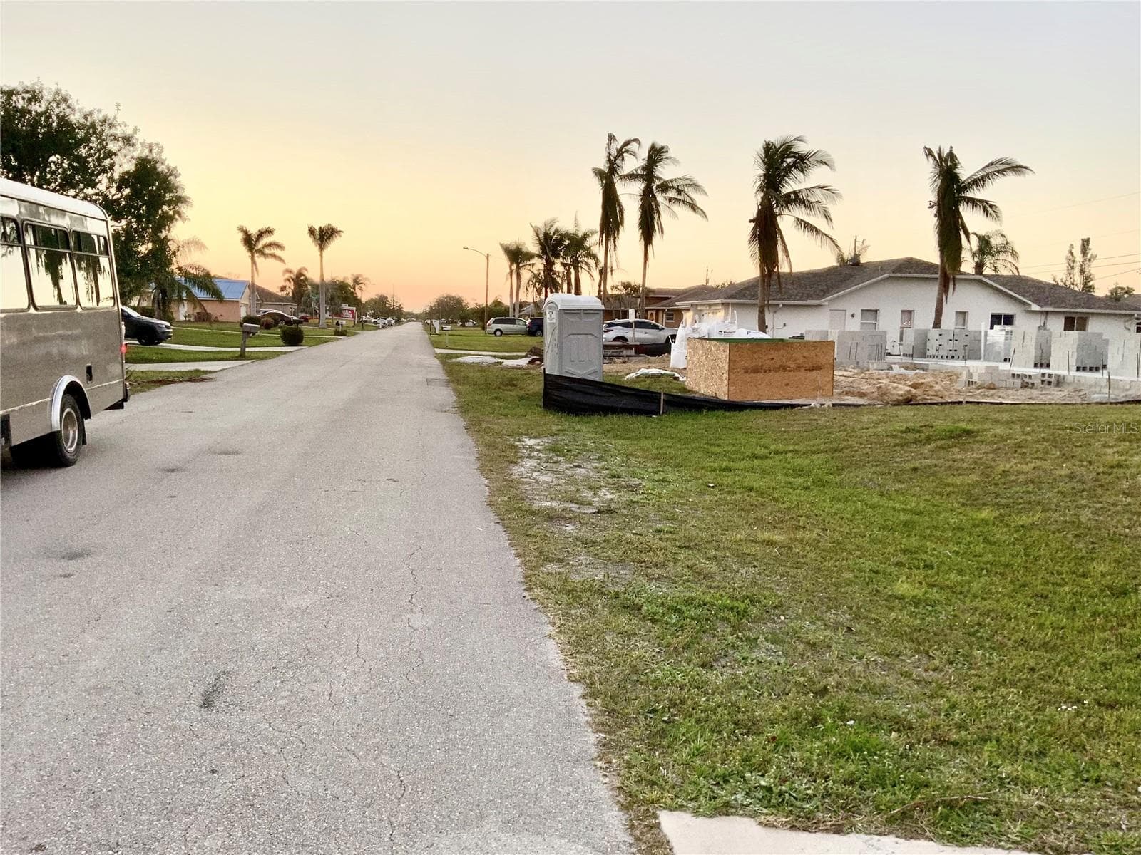 New Construction in the Area - 312 SE 19TH LN, CAPE CORAL