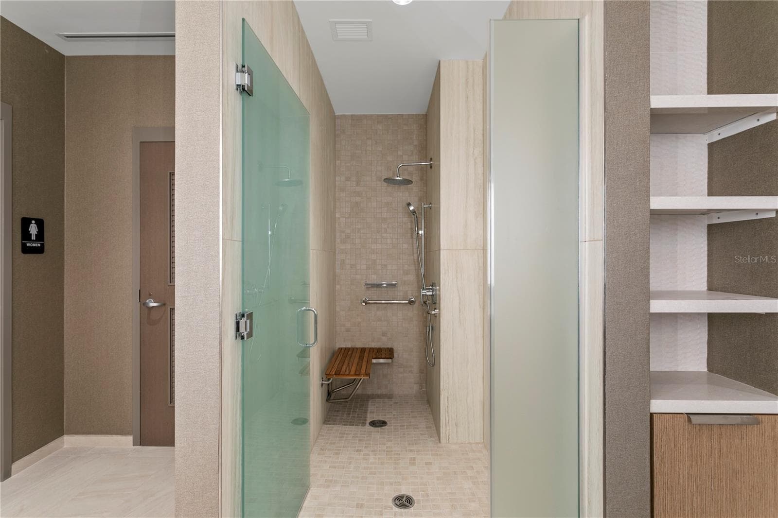 Condo - Hotel at 691 S GULFVIEW BLVD #1011, CLEARWATER BEACH, photo 6 of 61