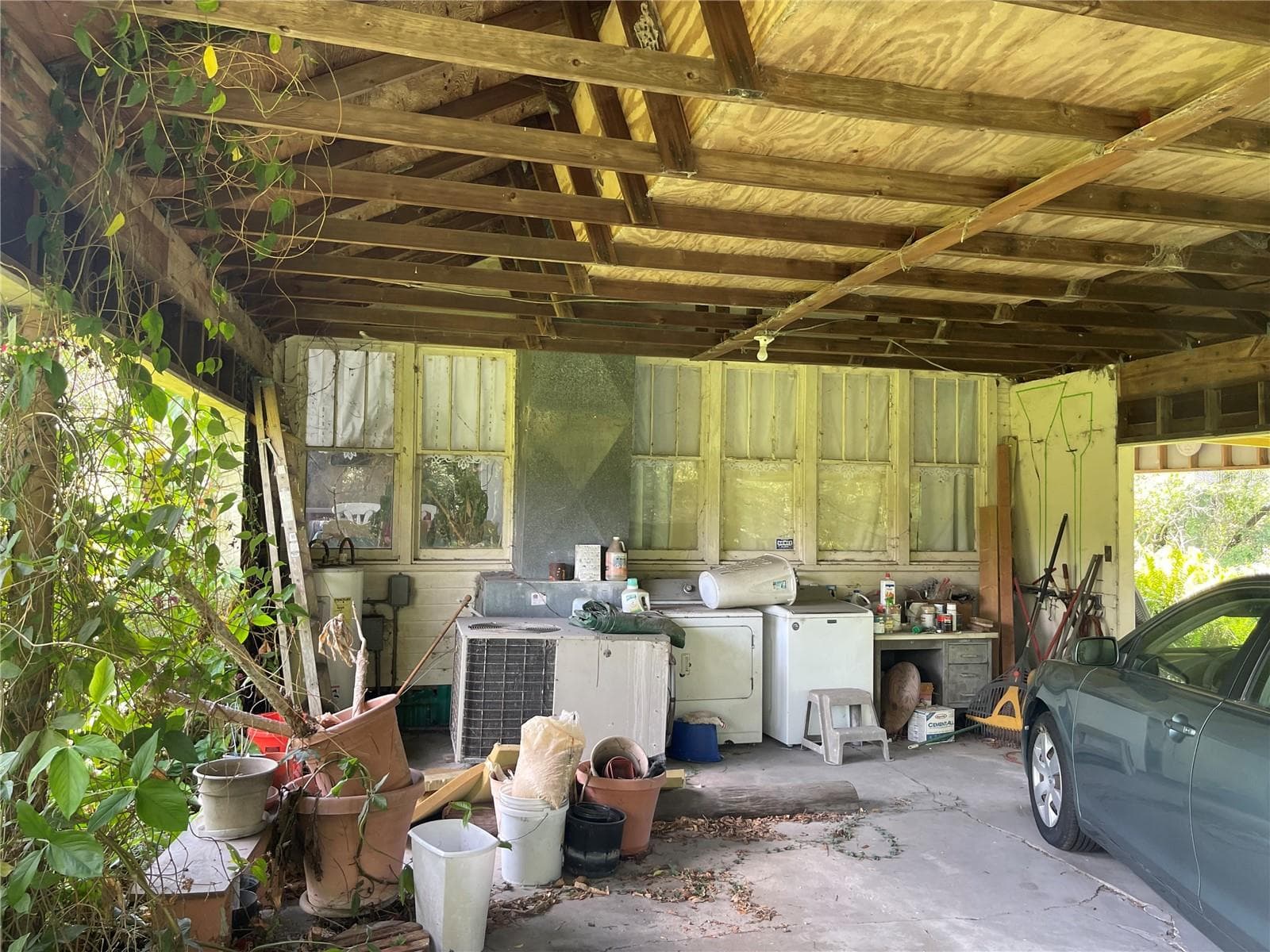 Single Family Residence at 809 W PIPKIN RD, LAKELAND, photo 8 of 9