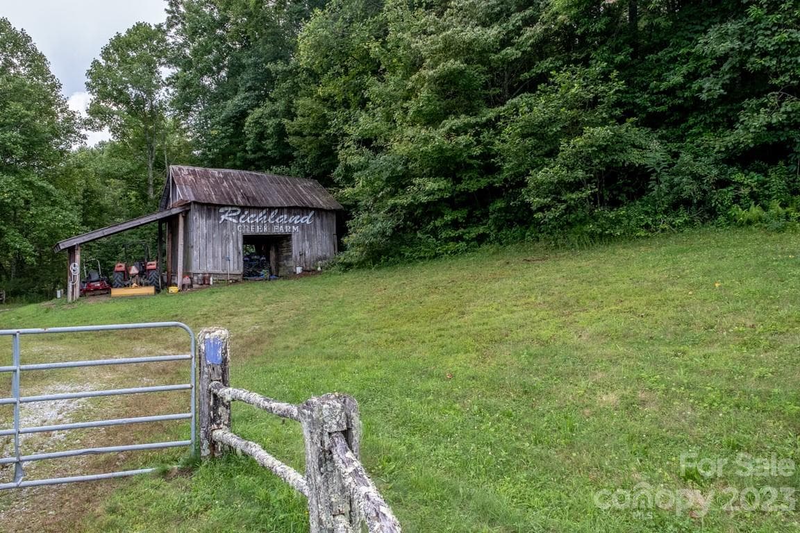 Lot at 427 Quarry Road, Lake Toxaway, photo 14 of 21