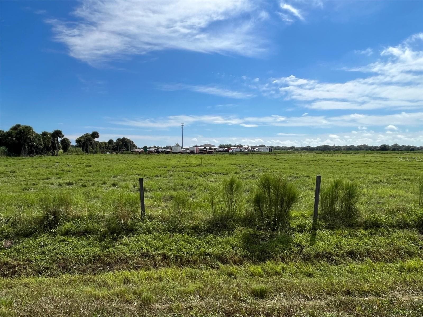 Mixed Use at 200 RODEO RD, MOORE HAVEN, photo 3 of 4