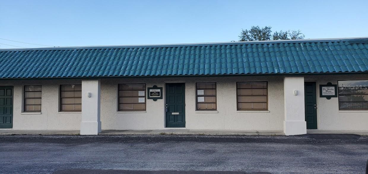 6609 RIDGE RD #2&4