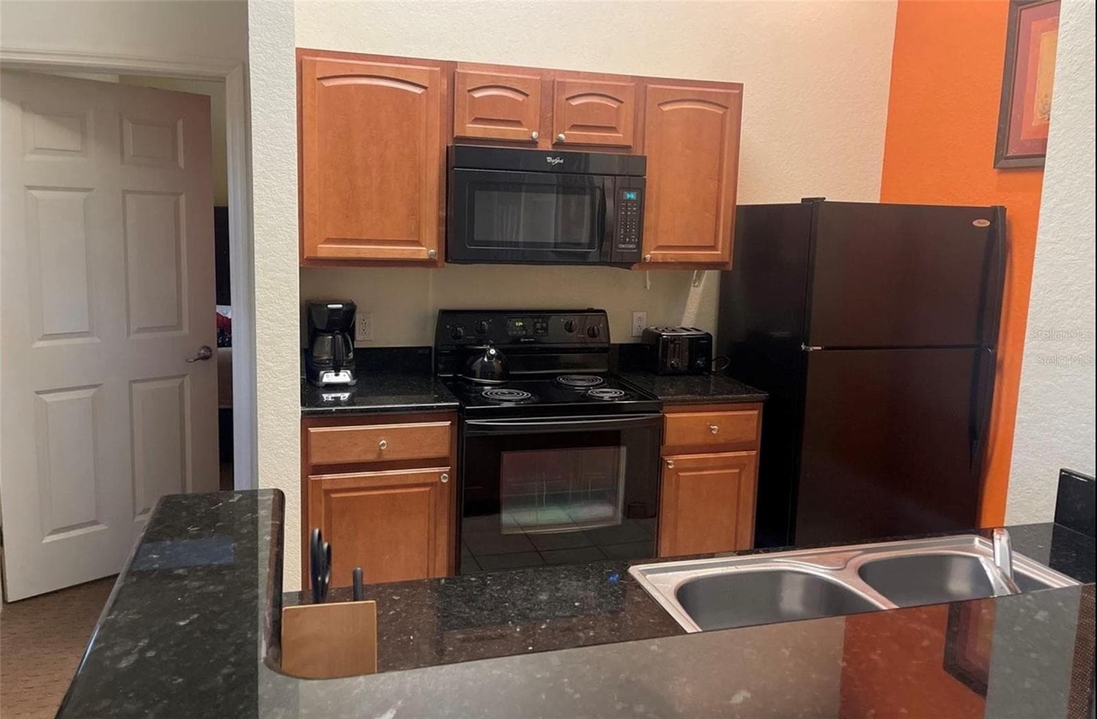 Condo - Hotel at 8100 POINCIANA BLVD #2203, ORLANDO, photo 4 of 15