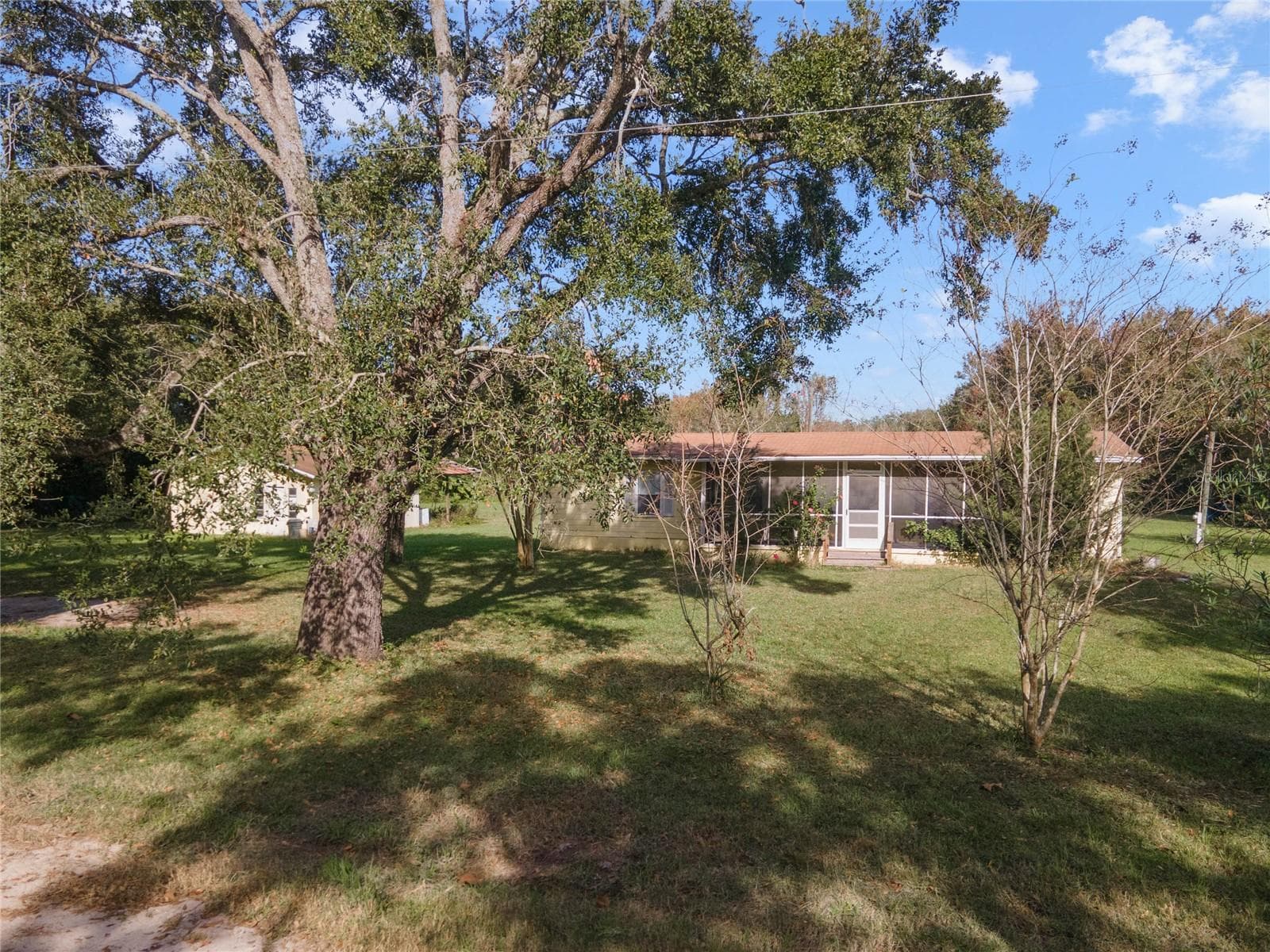 Manufactured Home at 12 LEE ST, OCOEE, photo 6 of 18