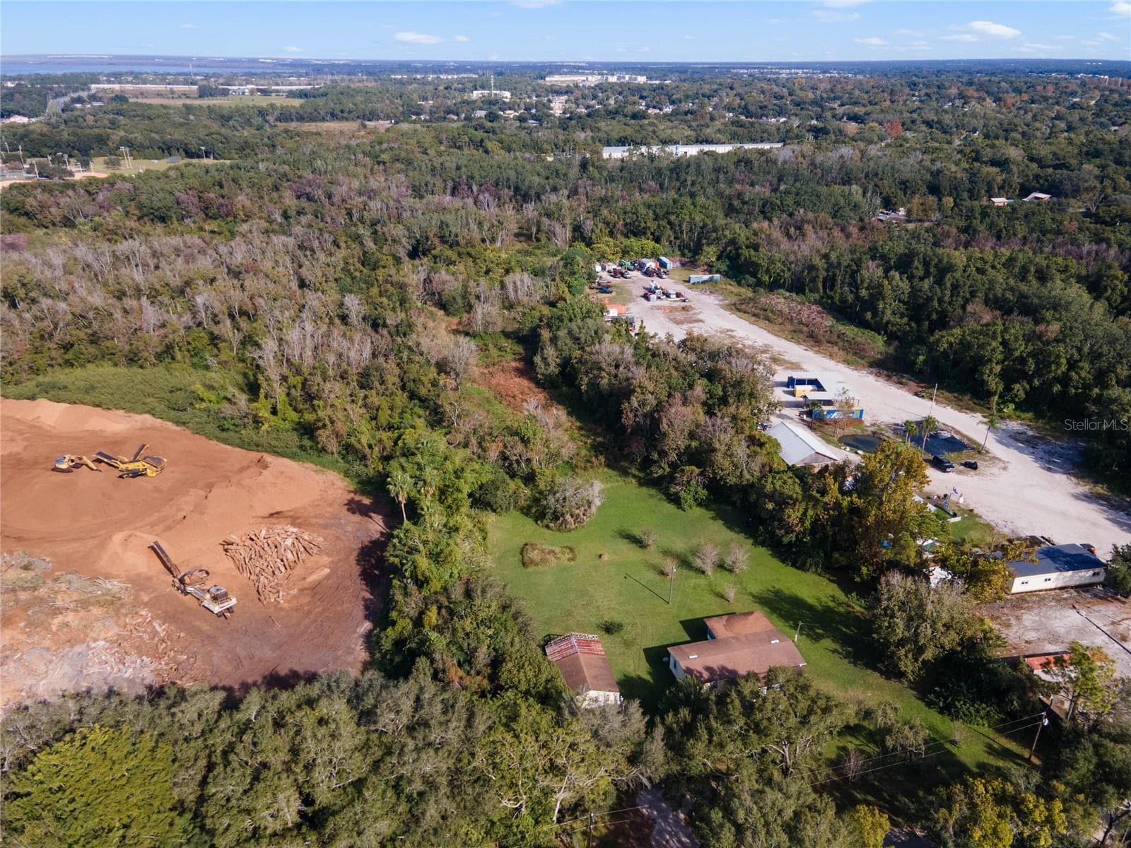 Manufactured Home at 12 LEE ST, OCOEE, photo 11 of 18
