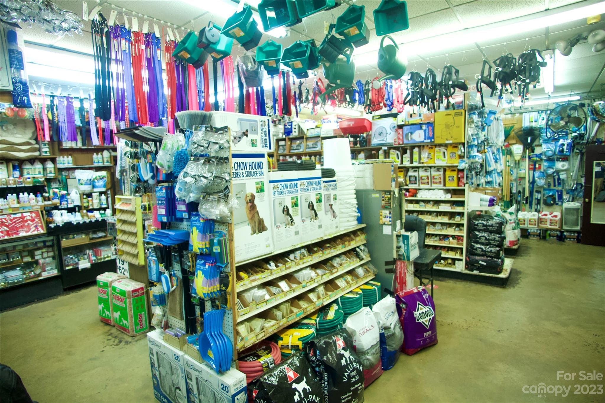 Business at Charlotte, photo 10 of 18