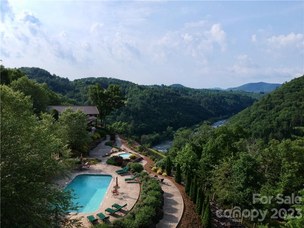 Relax by the pool while enjoying the peaceful surroundings! - Marshall