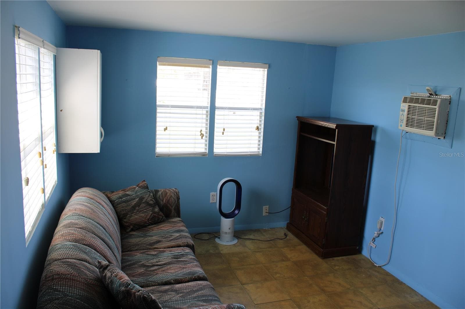 Manufactured Home at 5143 NORTHSHORE DR, POLK CITY, photo 26 of 51