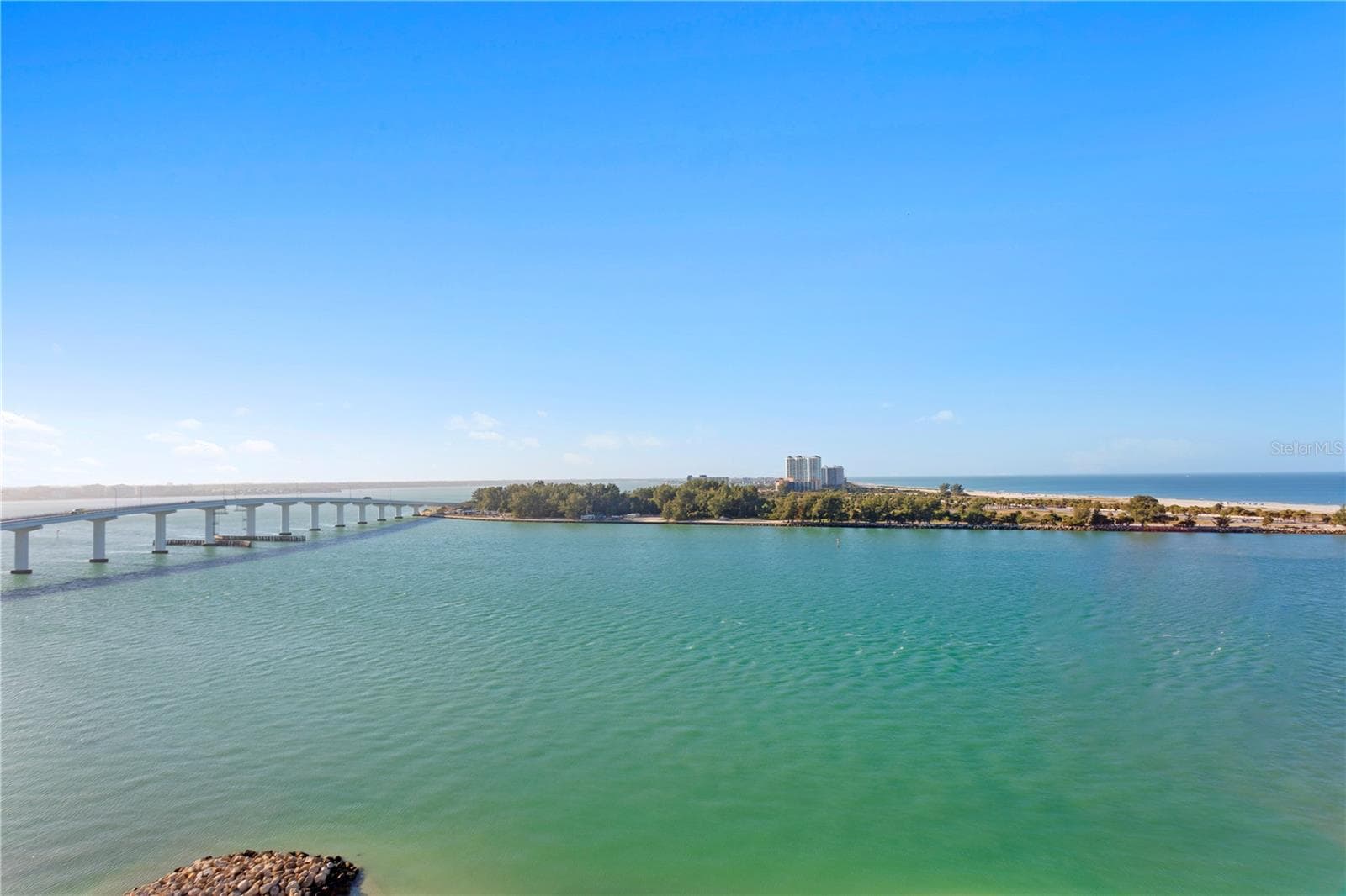 Condo - Hotel at 691 S GULFVIEW BLVD #1412, CLEARWATER BEACH, photo 38 of 60