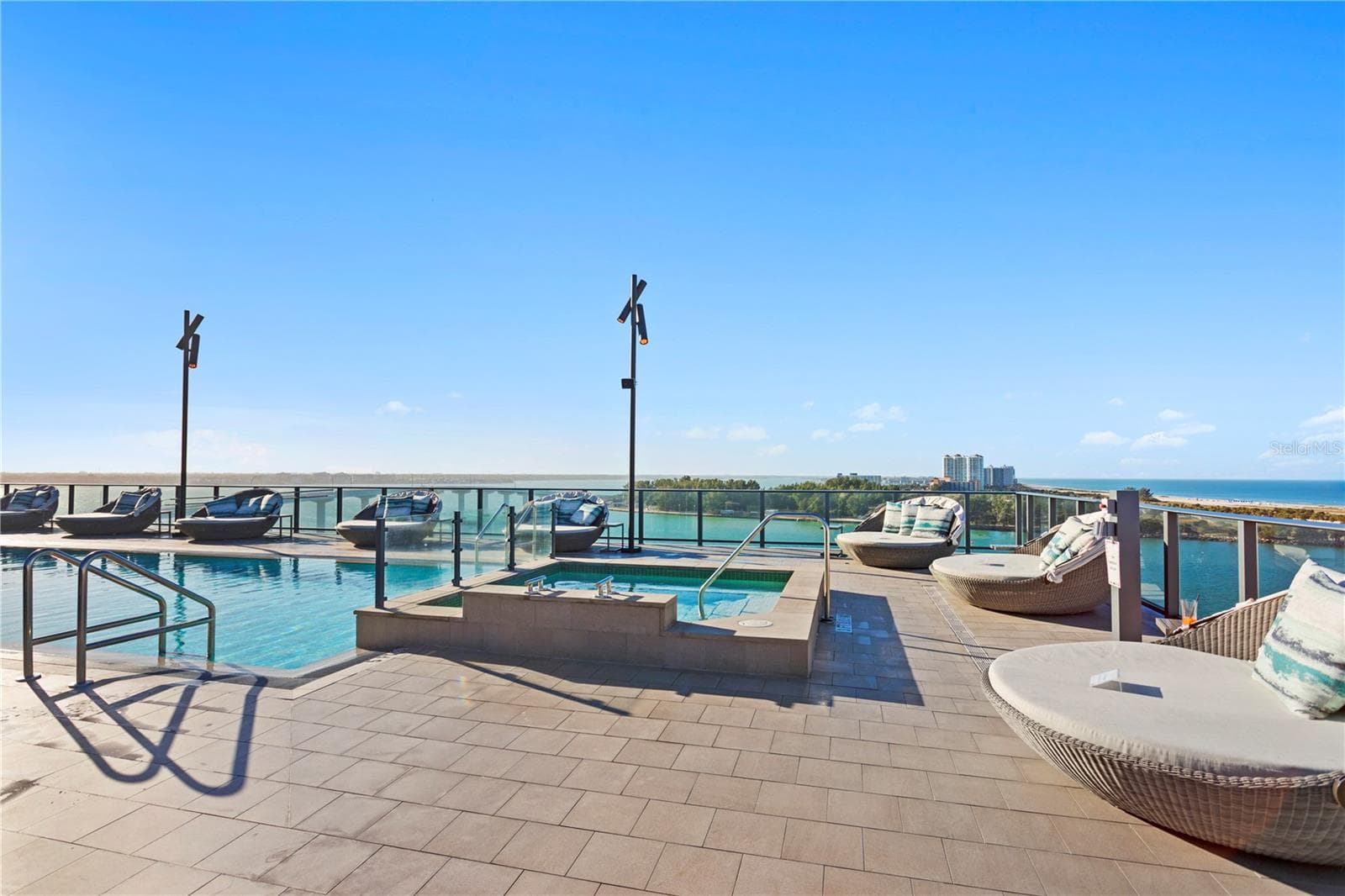 Condo - Hotel at 691 S GULFVIEW BLVD #1011, CLEARWATER BEACH, photo 43 of 61