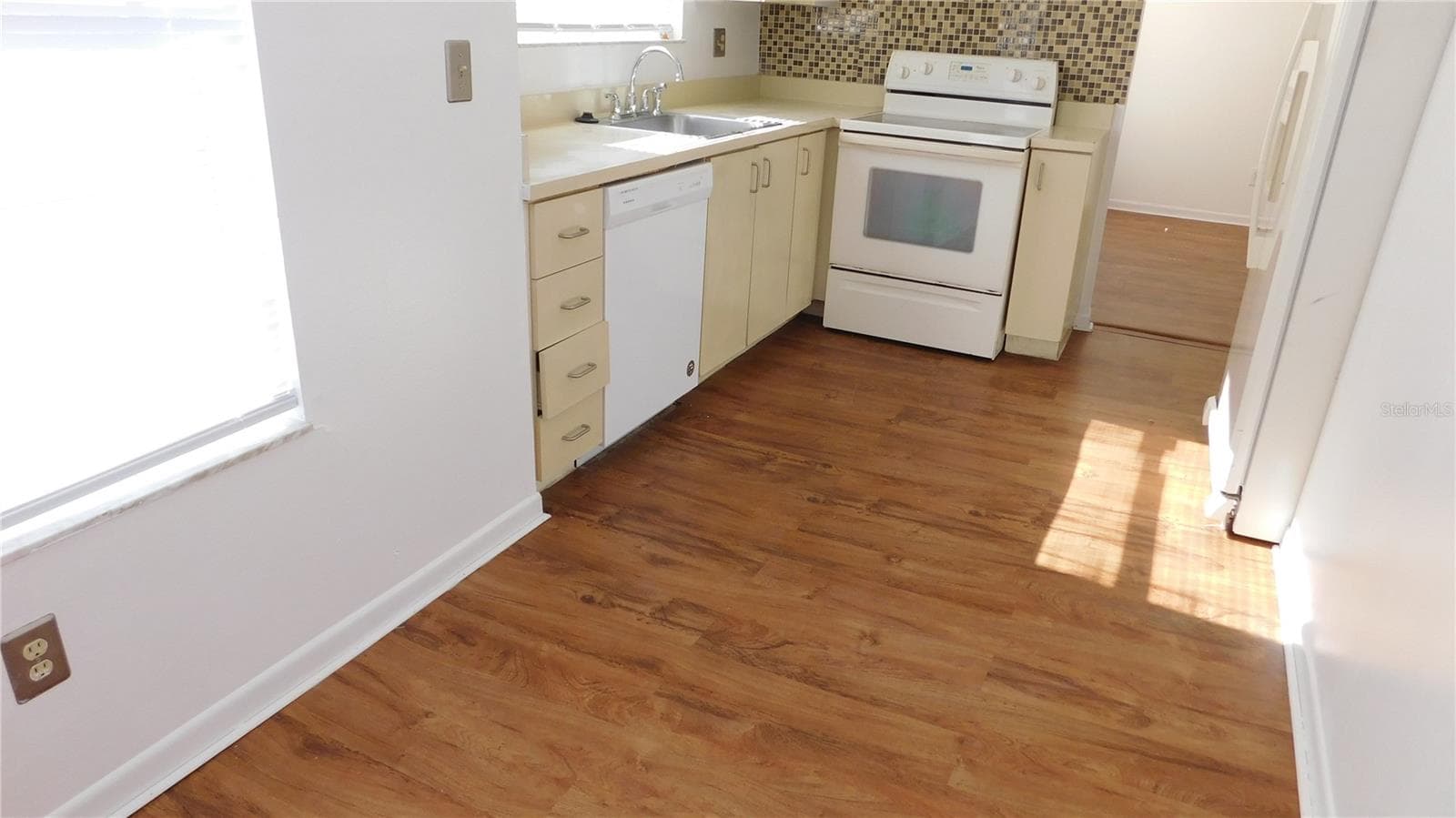 Condominium at 2540 WOODGATE BLVD #204, ORLANDO, photo 17 of 38