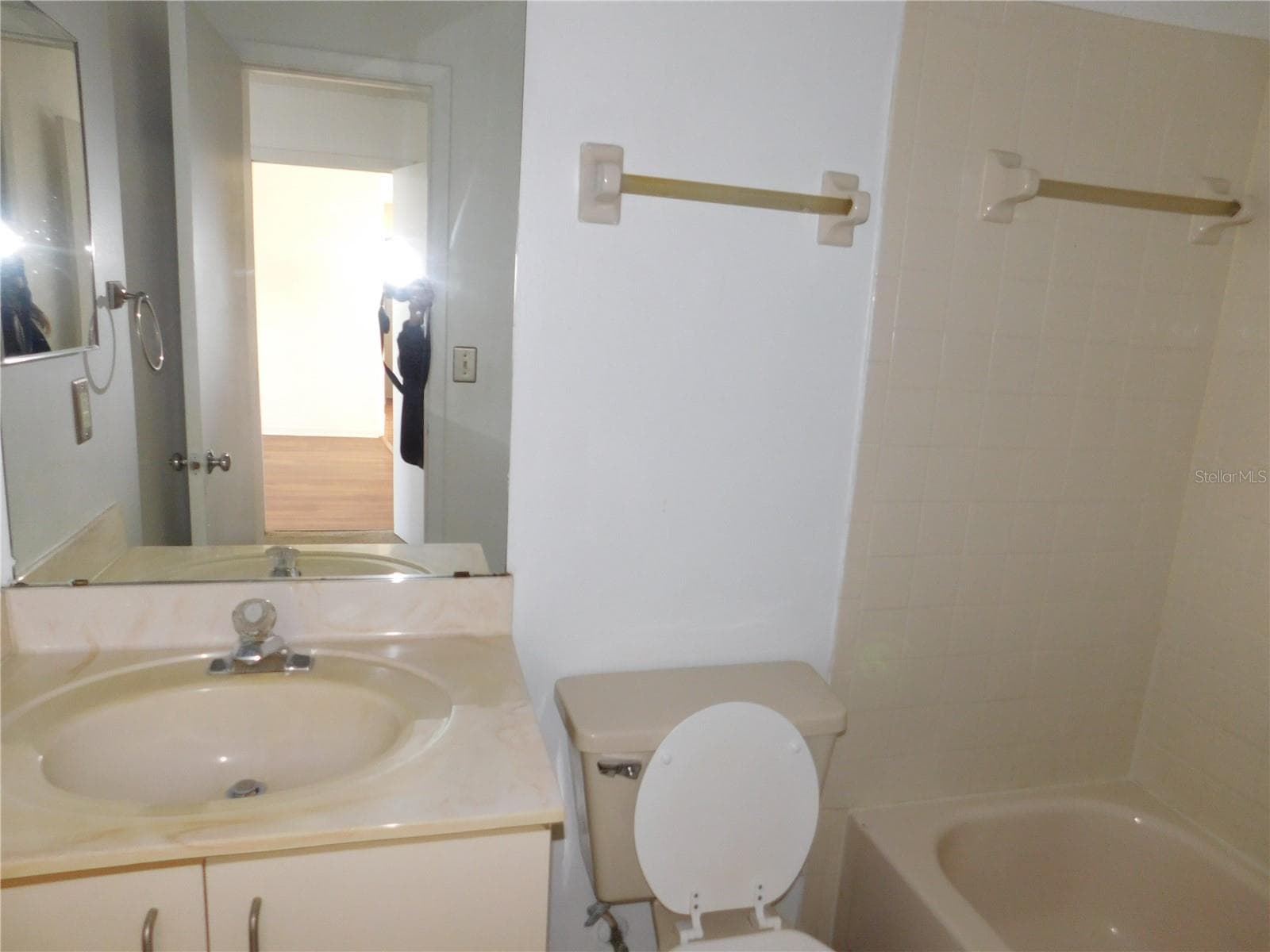 Condominium at 2540 WOODGATE BLVD #204, ORLANDO, photo 27 of 38