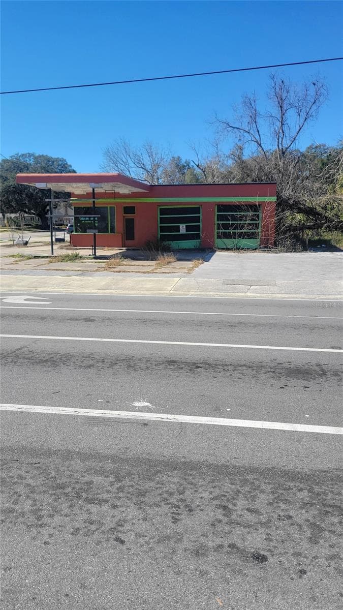 10 NW 250TH ST