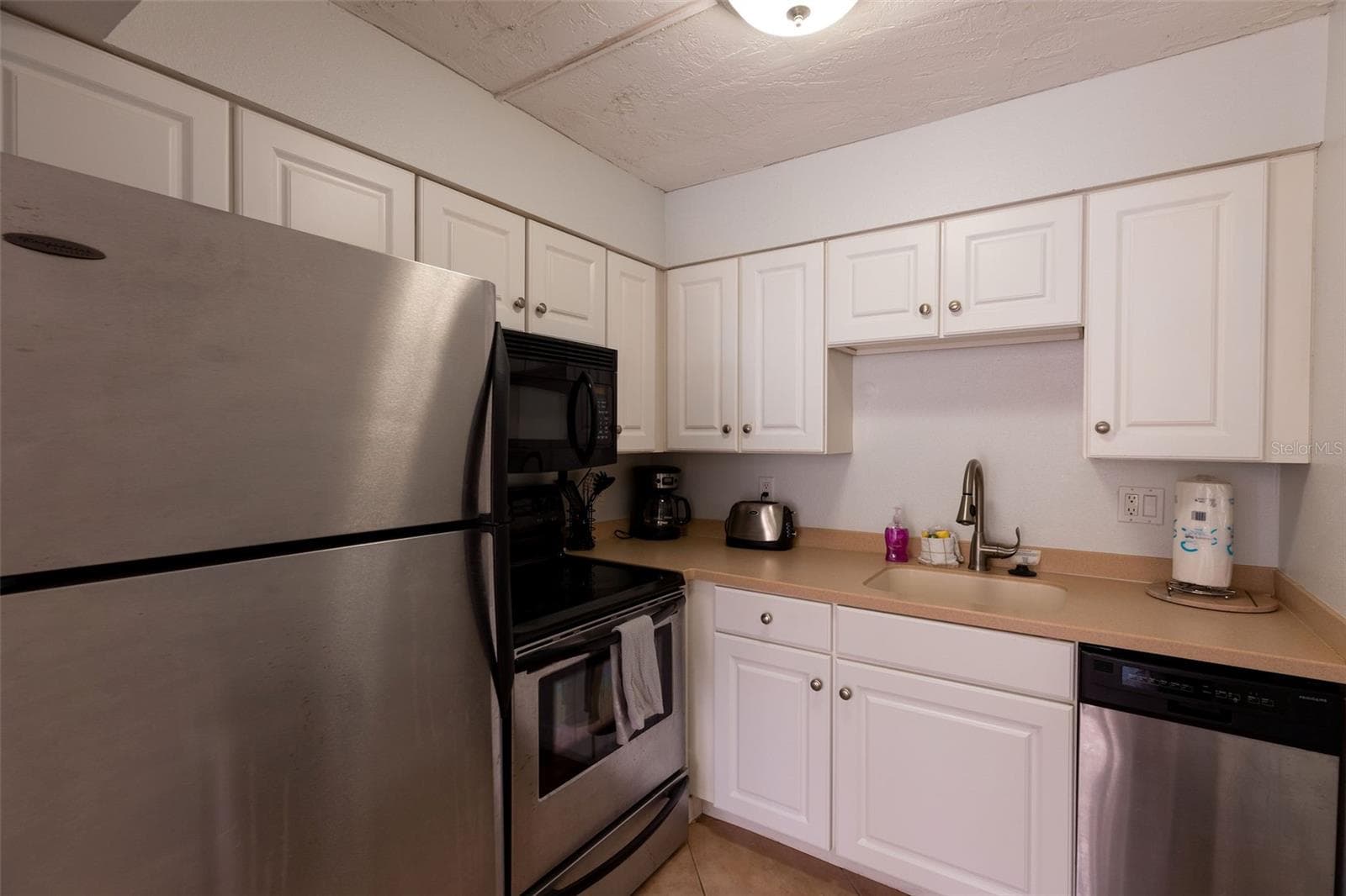 Multi-Family 5+ at 102 39TH ST #2, HOLMES BEACH, photo 19 of 38
