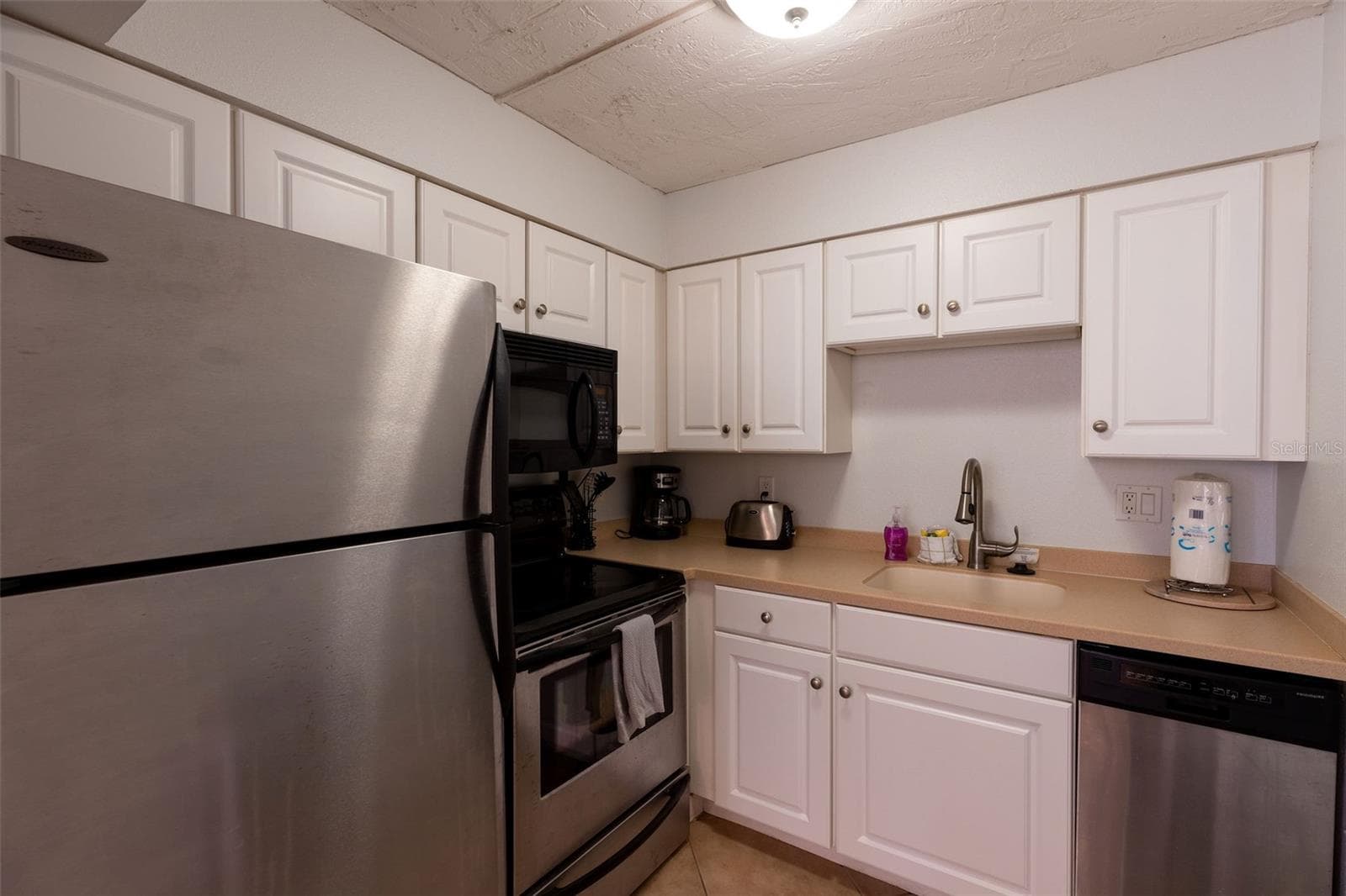 Multi-Family 5+ at 102 39TH ST #2, HOLMES BEACH, photo 20 of 38