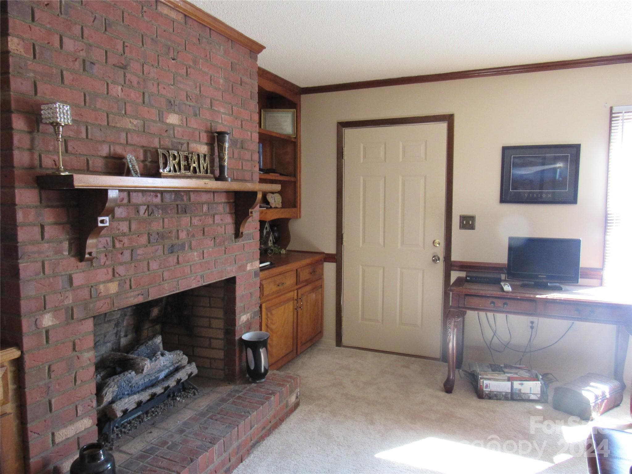 Townhouse at 171 Fox Run Road, Forest City, photo 13 of 32