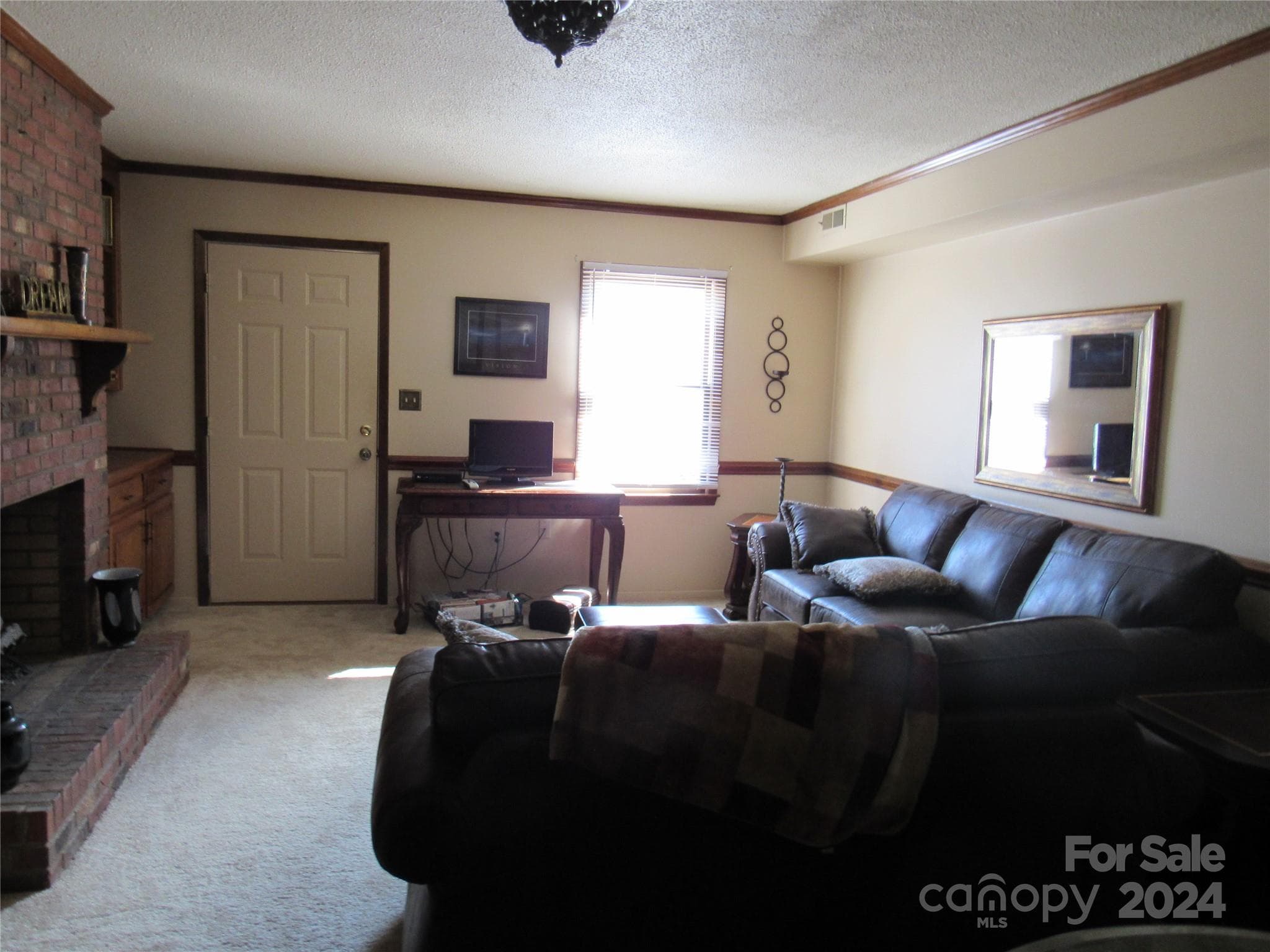 Townhouse at 171 Fox Run Road, Forest City, photo 14 of 32