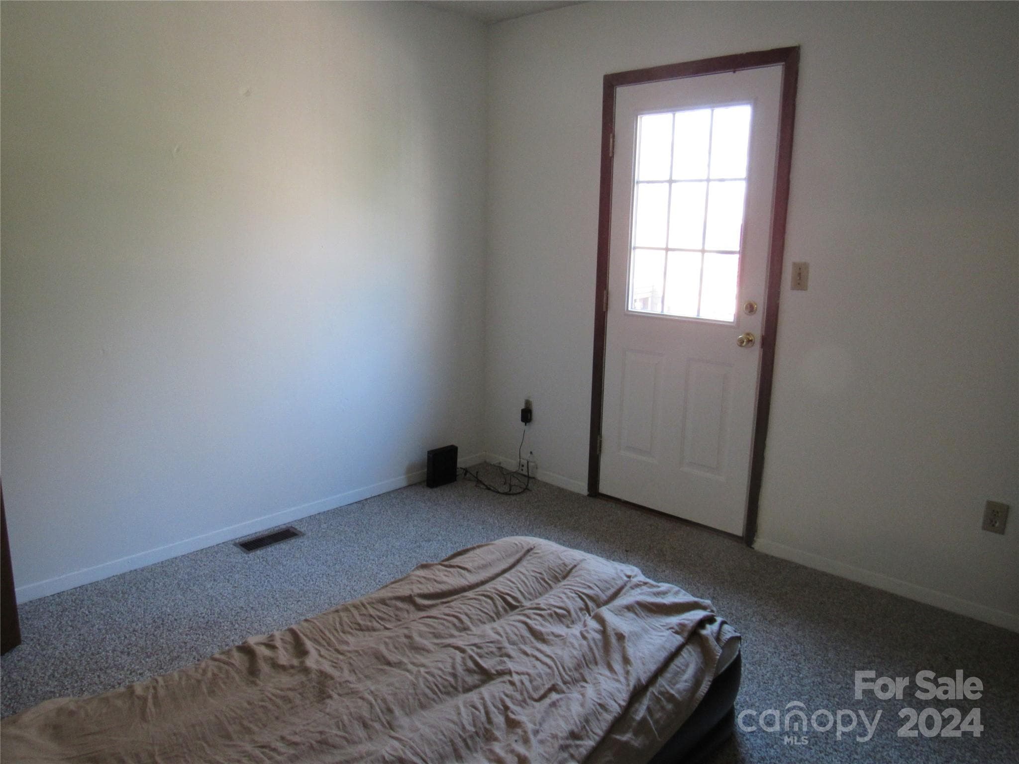 Townhouse at 171 Fox Run Road, Forest City, photo 22 of 32