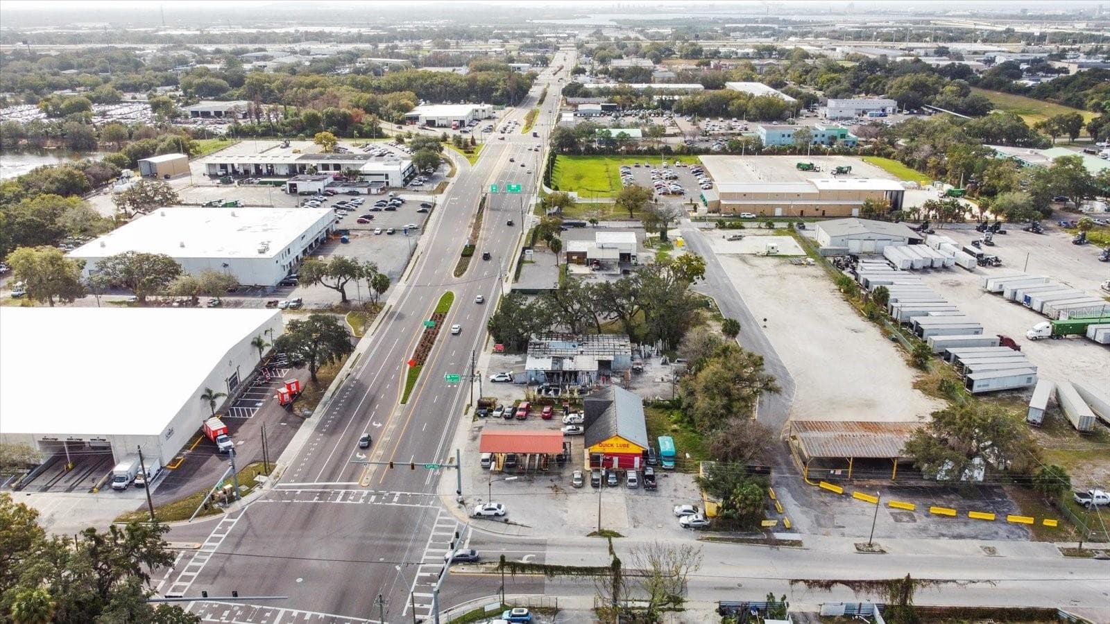 Business at 3550 N 40TH ST, TAMPA, photo 8 of 12