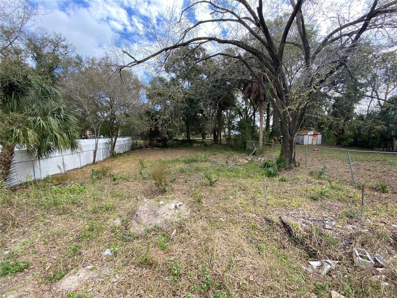 Midde-Center - 2907 CORD ST, TAMPA