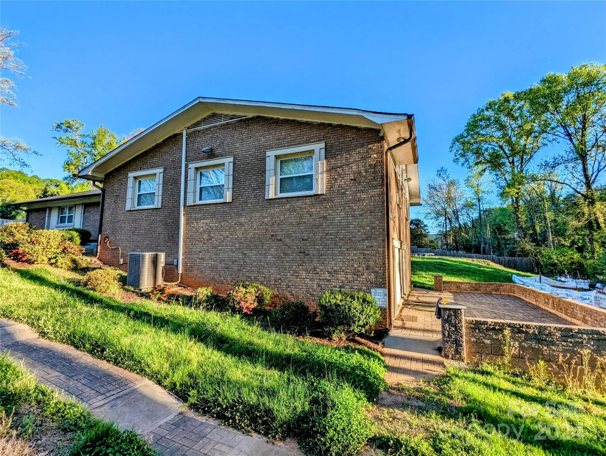 Office at 218 Sequoia Place, Charlotte, photo 24 of 44