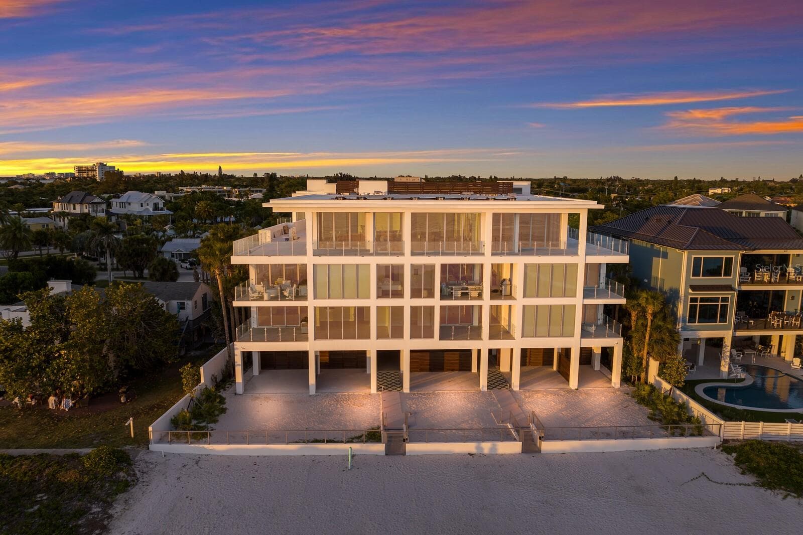 Condominium at 84 AVENIDA VENECCIA #202 & 203, SARASOTA, photo 5 of 37