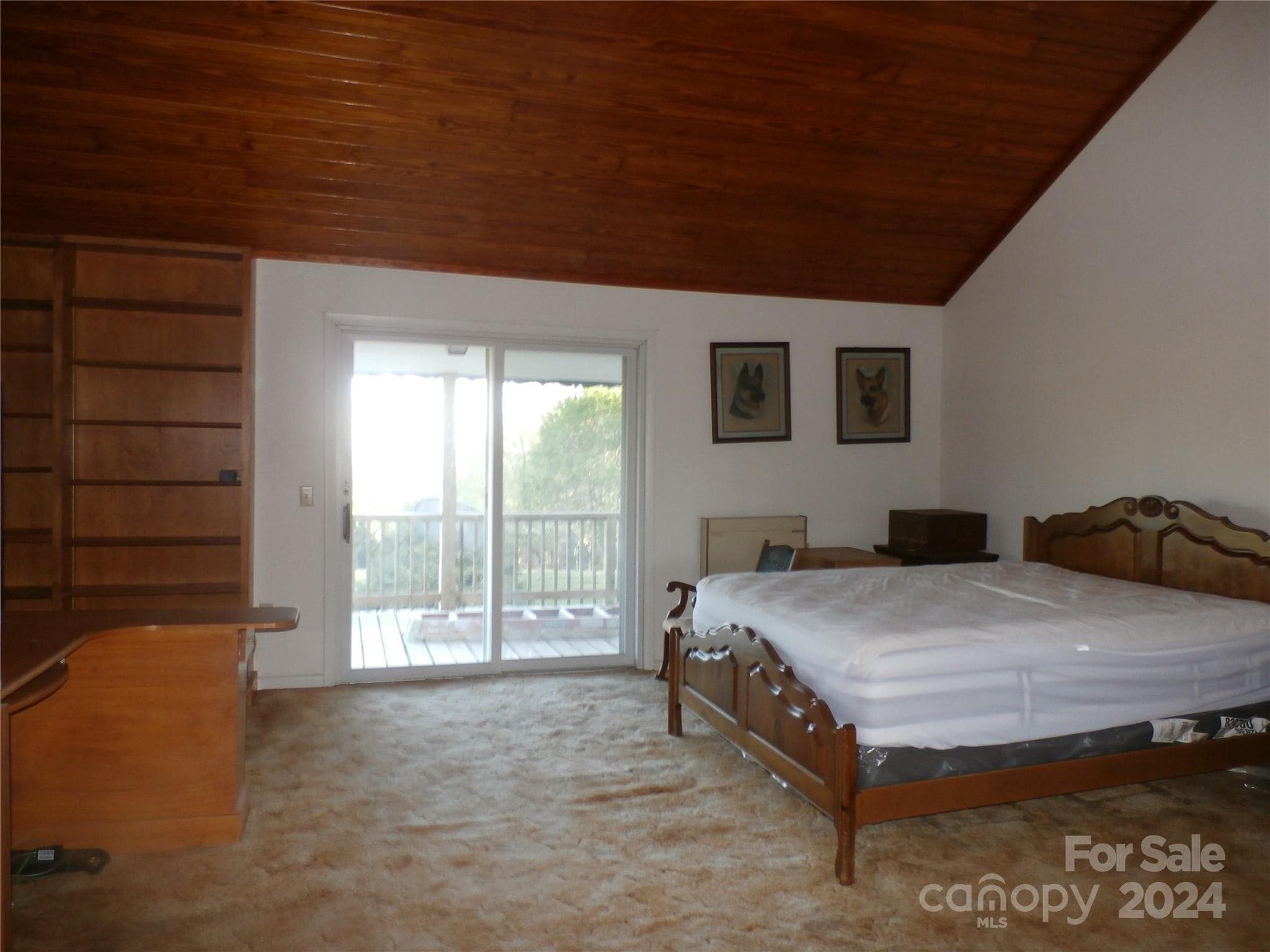 upstairs bedroom - 288 Firetower Road, Spruce Pine