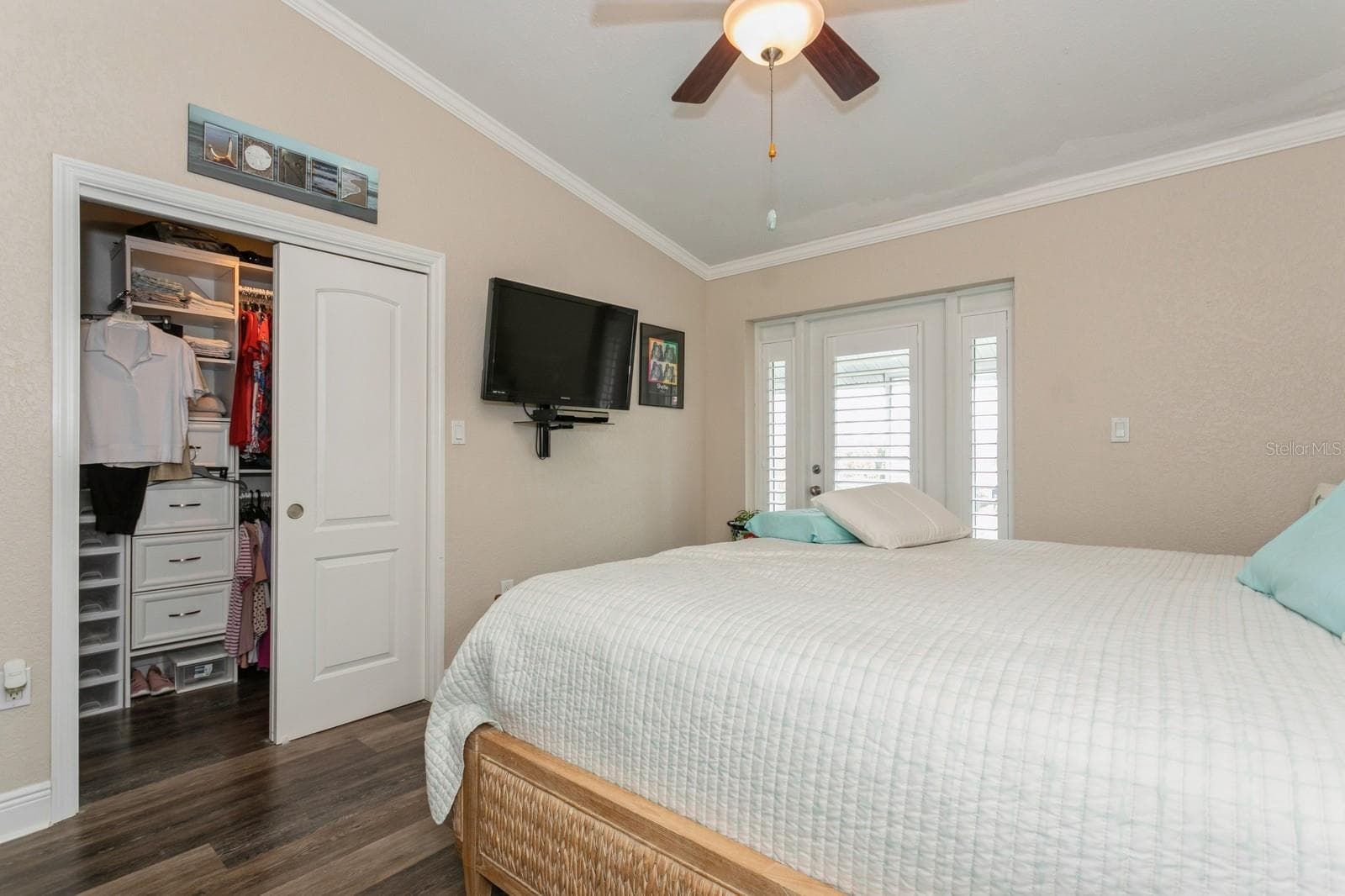Townhouse at 9166 BLIND PASS RD, ST PETE BEACH, photo 17 of 37
