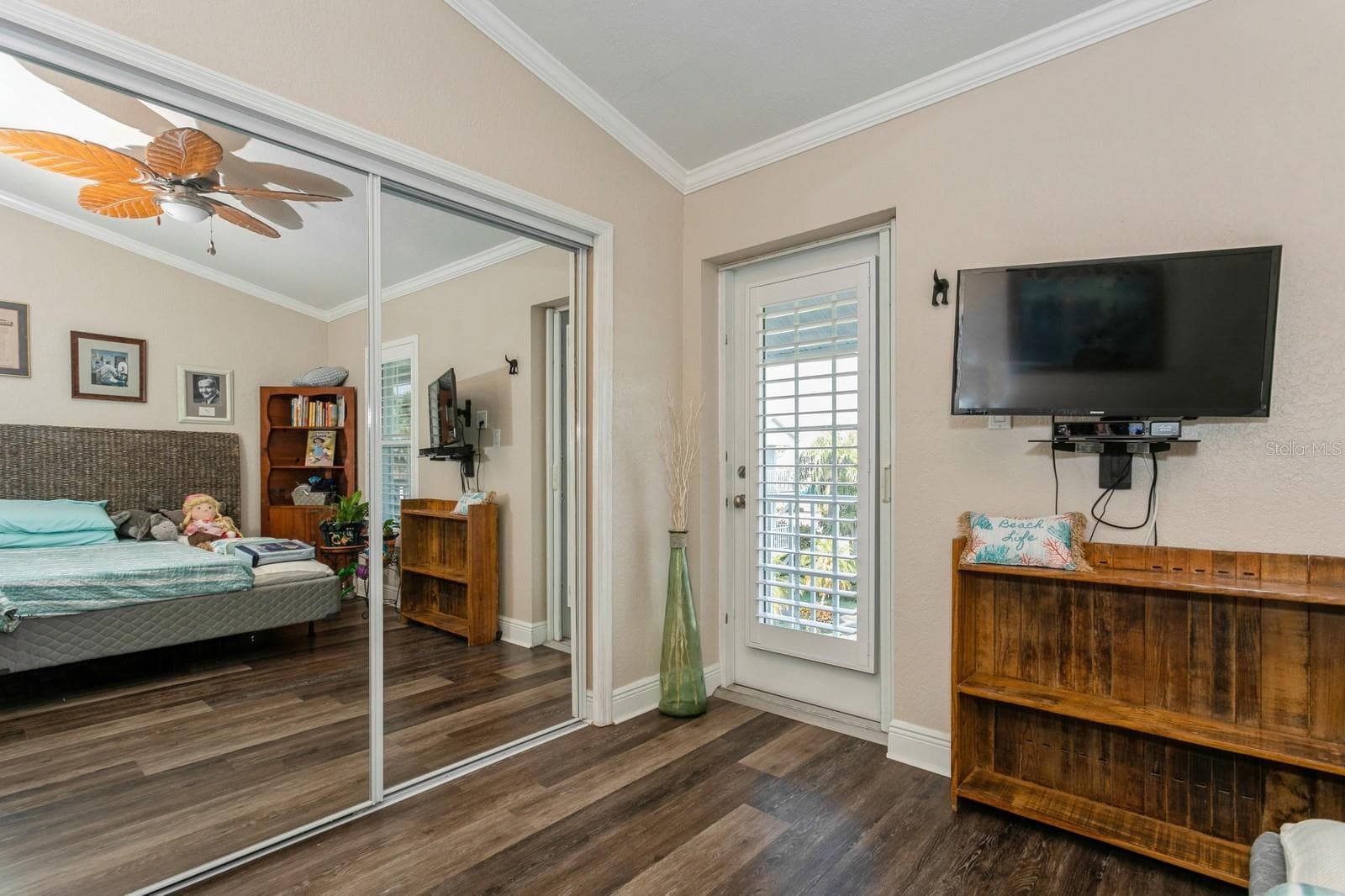 Townhouse at 9166 BLIND PASS RD, ST PETE BEACH, photo 25 of 37