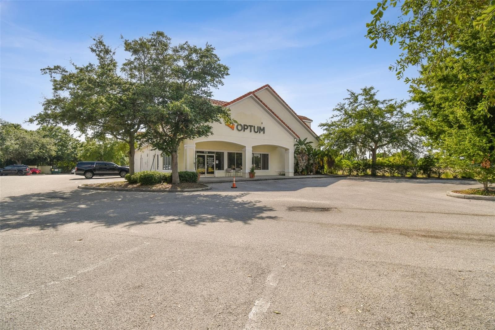 Business at 772 CORTARO DR, SUN CITY CENTER, photo 3 of 88