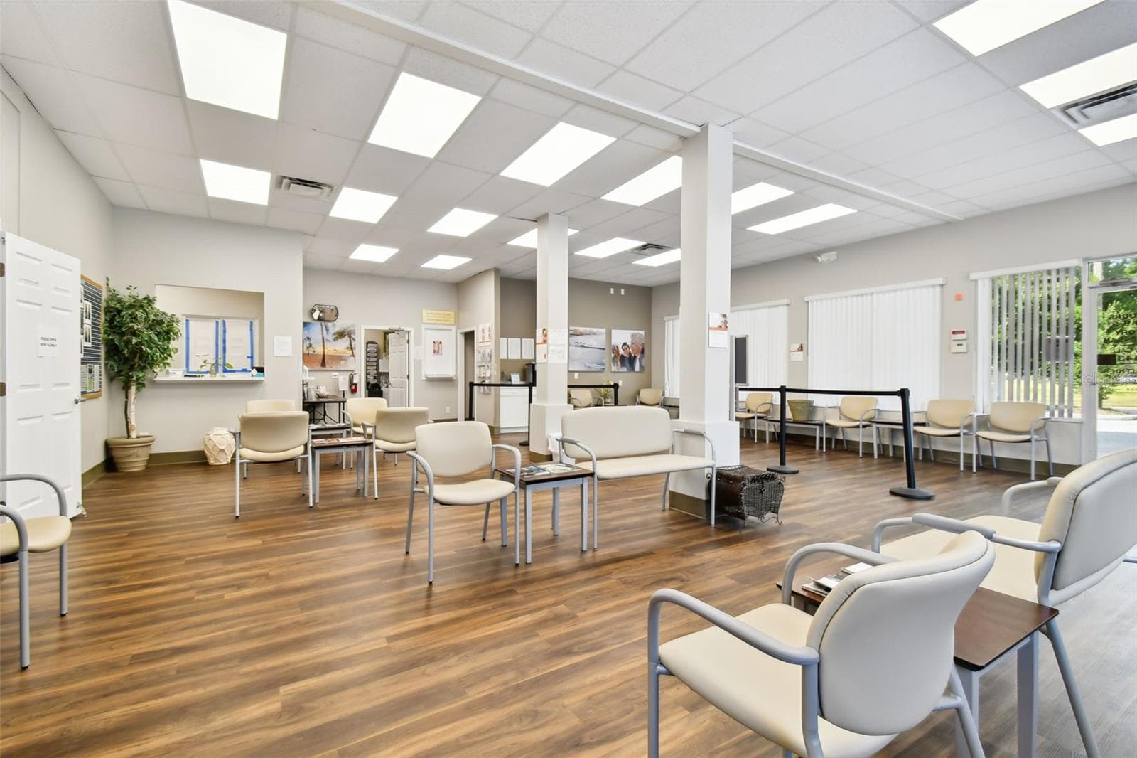 Business at 772 CORTARO DR, SUN CITY CENTER, photo 19 of 88